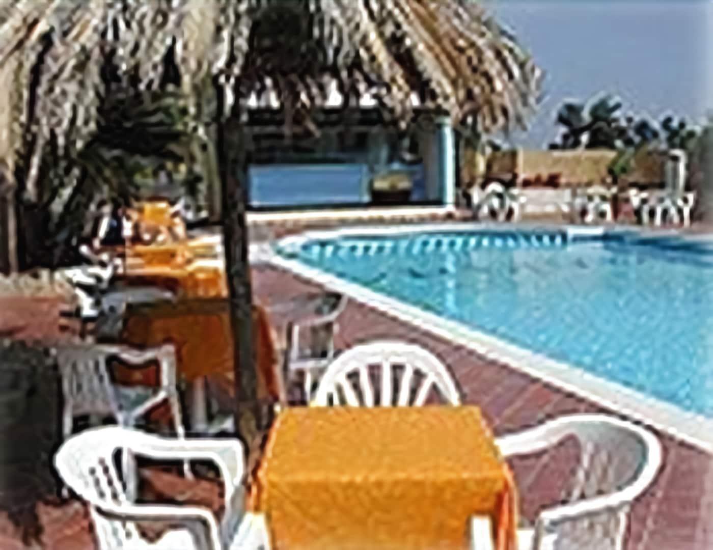 Hotel L'Ulivo Girasole Eksteriør billede